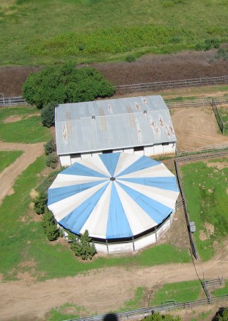 Real Estate, Mentone